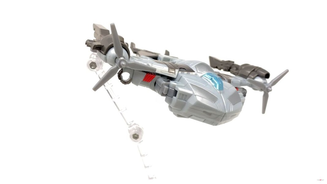 In Hand Image Of Transformers Earthspark Megatron Deluxe Class  (10 of 28)